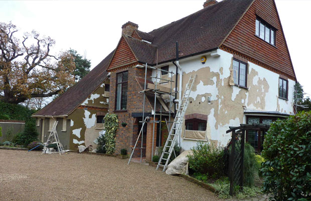 Wall Coating for a Hampton Property with exterior paint problems