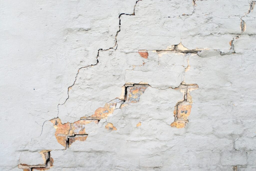 cracked wall