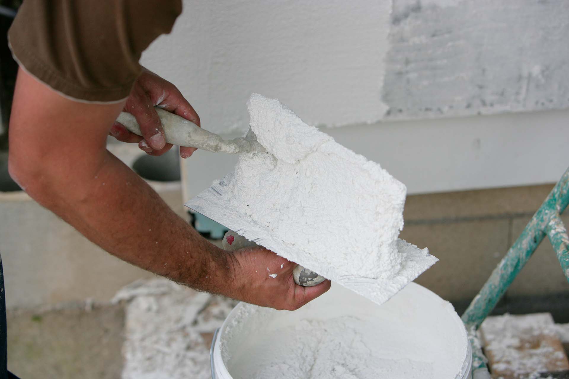 Exterior Wall Pebbledash Painting