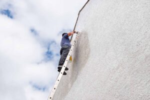 Pebbledash painting